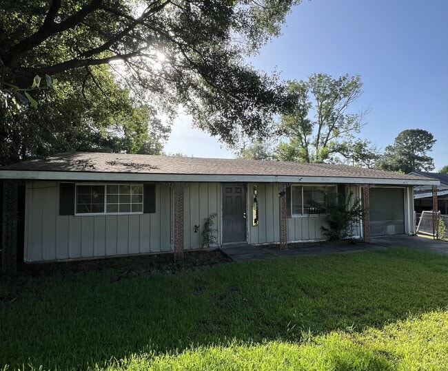 property at 917 Marvin Ave