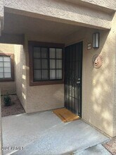 8700 E Mountain View Rd in Scottsdale, AZ - Building Photo - Building Photo