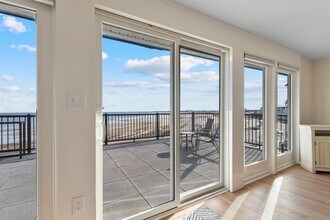 407 Ocean Blvd in Hampton, NH - Building Photo - Building Photo