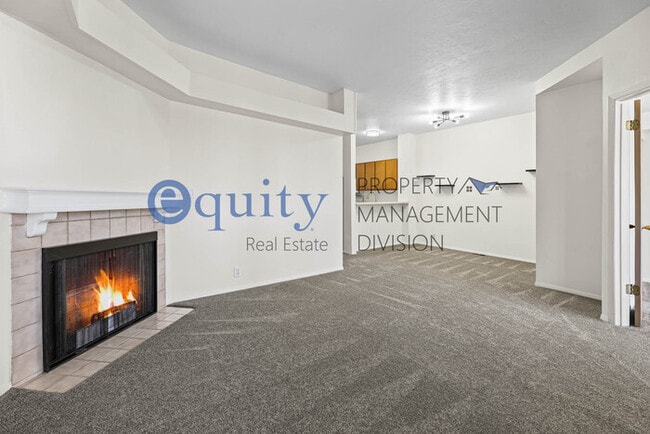 5334 Beacon Hill Cir in Murray, UT - Building Photo - Building Photo