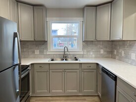 2260 S 10th St W in Missoula, MT - Building Photo