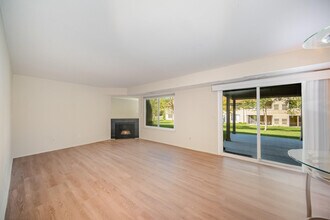 275 Briarcrest Dr in Ann Arbor, MI - Building Photo - Building Photo