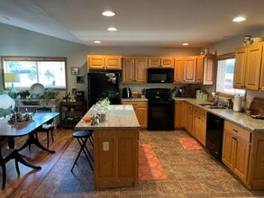1707 Coranado St in Holmen, WI - Foto de edificio - Building Photo