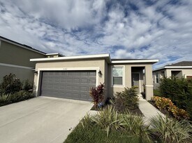 3182 Amaranth St in Eustis, FL - Building Photo