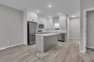 6218 Hampton Gray Ave in Edmonton, AB - Building Photo - Building Photo