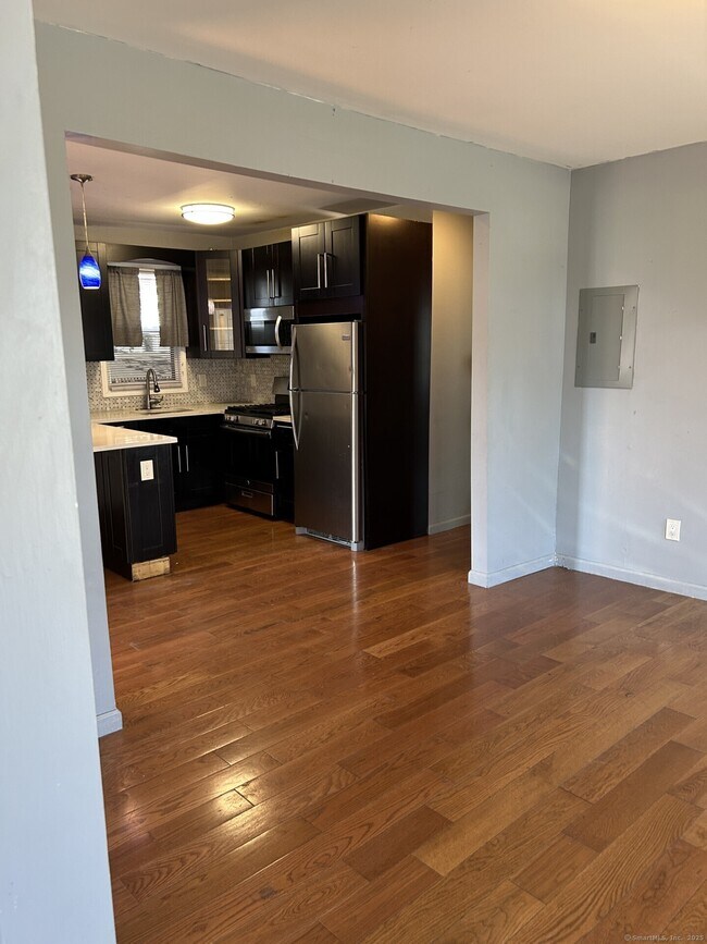 20 Sherman Ave in Meriden, CT - Building Photo - Building Photo