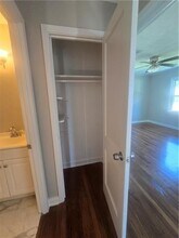 33 Vivian Ct in New Orleans, LA - Building Photo - Building Photo