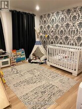 60 Patricia Dr in King City, ON - Building Photo - Building Photo