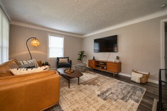 3722 Bainbridge Rd in Cleveland Heights, OH - Building Photo - Building Photo