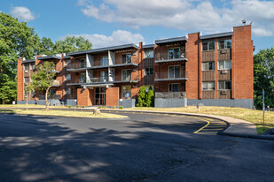 Stonebridge Apartments