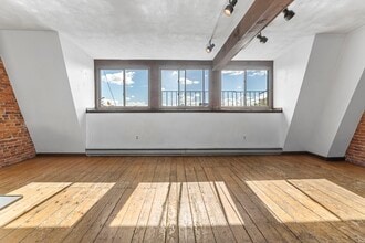 668 Tremont St, Unit 4## in Boston, MA - Foto de edificio - Building Photo