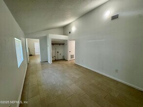 2155 Belvedere St in Jacksonville, FL - Building Photo - Building Photo