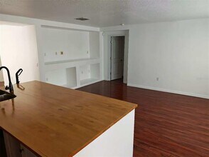4712 Willoughby St in Kissimmee, FL - Building Photo - Building Photo