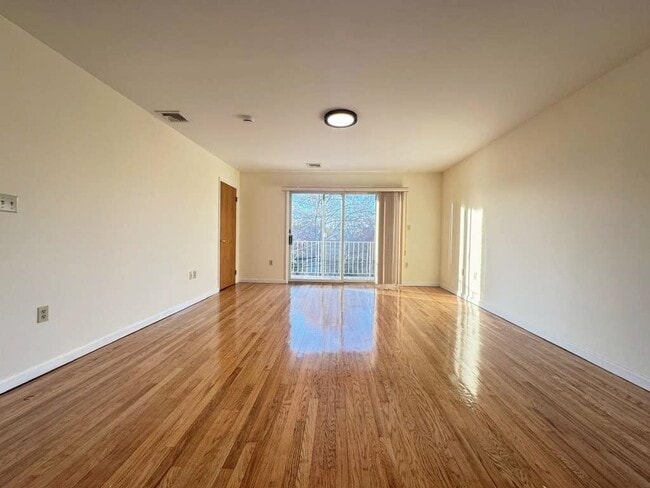 4414 Liberty Ave in North Bergen, NJ - Building Photo - Building Photo