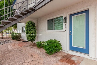 2539 N 48th St in Phoenix, AZ - Building Photo - Building Photo