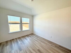 12405 Trogdon Rd in Lorena, TX - Building Photo - Building Photo