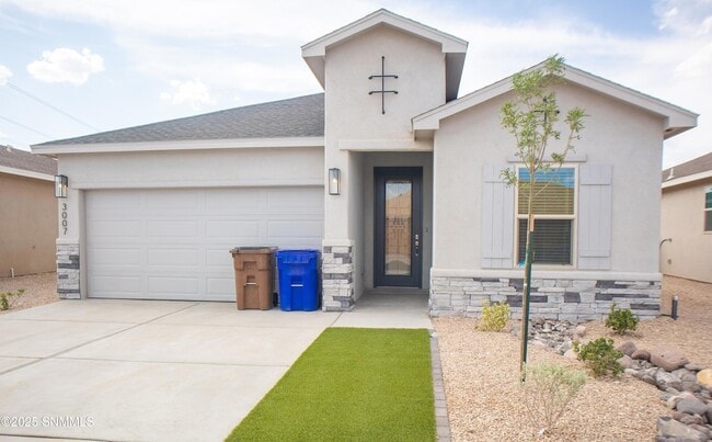 property at 3007 San Jenaro Dr