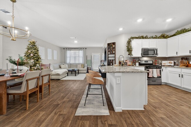 301 Carolina Buckthorn Dr in Kyle, TX - Building Photo - Building Photo