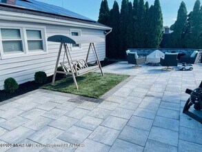 47 Poplar Ave in West Long Branch, NJ - Building Photo - Building Photo