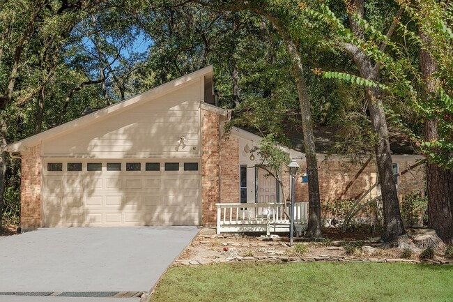 property at 6 S Pineplank Ct