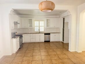 8338 Edgewood St in Chino, CA - Building Photo - Building Photo