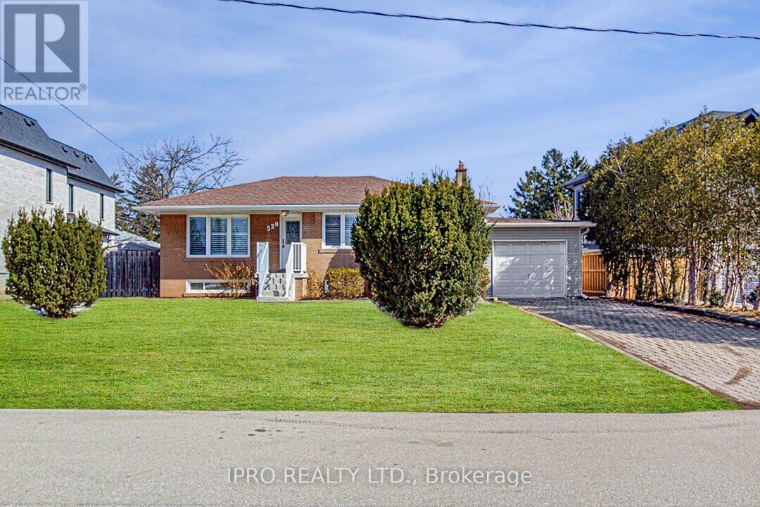 529 Trudale Ct in Oakville, ON - Building Photo