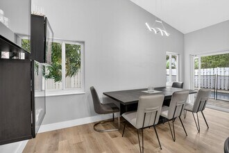 1051 NW 124th Terrace in Sunrise, FL - Building Photo - Building Photo