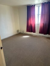 6404 Soltis Dr in Clairton, PA - Building Photo - Building Photo