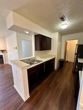 2261 Hedgerow Road in Columbus, OH - Building Photo - Building Photo