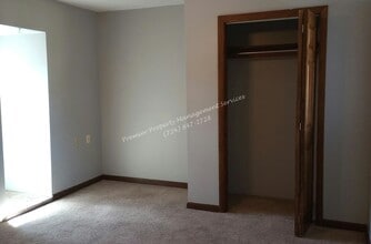 196 W Madison St in Rochester, PA - Building Photo - Building Photo