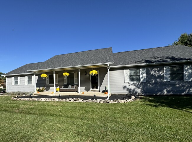 property at 928 Boyce St