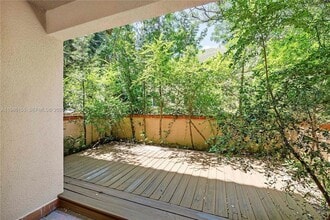 231 Majorca Ave, Unit F in Coral Gables, FL - Building Photo - Building Photo