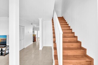 1712 Mayo St in Hollywood, FL - Building Photo - Building Photo