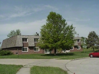 Normandy Square in Lincoln, NE - Foto de edificio