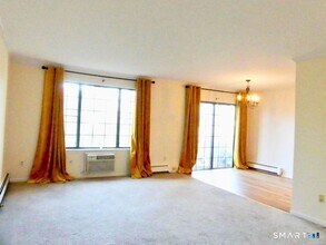 50 Aiken St in Norwalk, CT - Building Photo - Building Photo