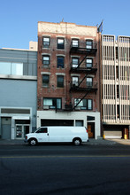 103 Essex St in New York, NY - Building Photo - Building Photo