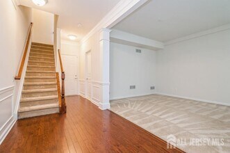 2204 Leia Ln in Highland Park, NJ - Building Photo - Building Photo