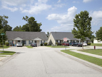 209 Allen Richard Ct in Moncks Corner, SC - Foto de edificio - Building Photo