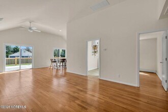 34 Chadwick Ave in Toms River, NJ - Building Photo - Building Photo