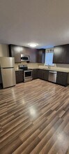 1133-1133 Oleson Rd in Waterloo, IA - Building Photo - Building Photo