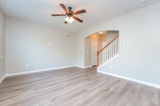 793 Lobdale Falls Dr in Lawrenceville, GA - Foto de edificio - Building Photo