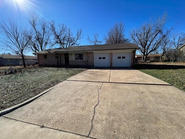 property at 1703 10th St