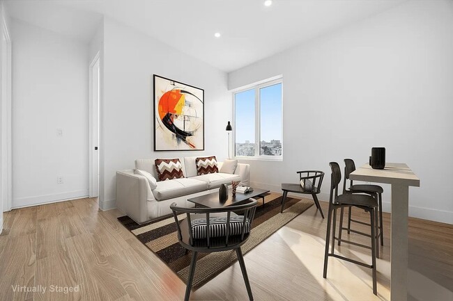 379 Hawthorne St, Unit 3K in Brooklyn, NY - Foto de edificio - Building Photo