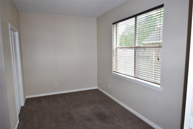 21147 Covington Bridge Ln in Spring, TX - Building Photo - Building Photo