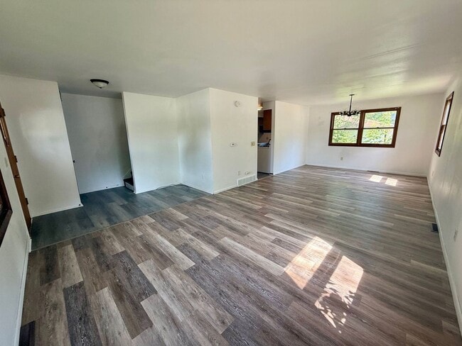 property at 901-903 Adler Rd