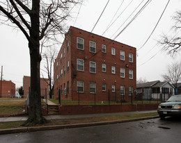 3222 E St SE Apartamentos