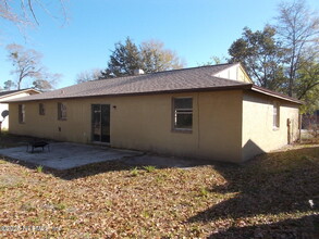 2436 Olson Ln in Jacksonville, FL - Building Photo - Building Photo