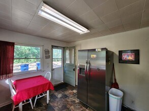 3426 Oakland Ln in Oshkosh, WI - Building Photo - Building Photo