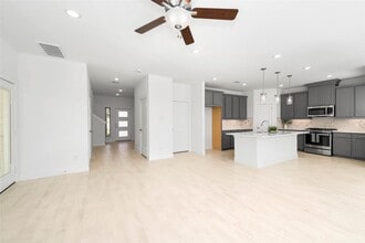 18823 River Overlook Ct in Cypress, TX - Building Photo - Building Photo