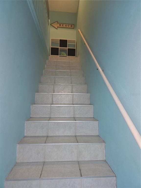 320 Island Way in Clearwater, FL - Building Photo - Building Photo